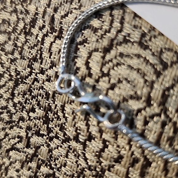 Pink turquoise sterling necklace - Picture 2 of 3